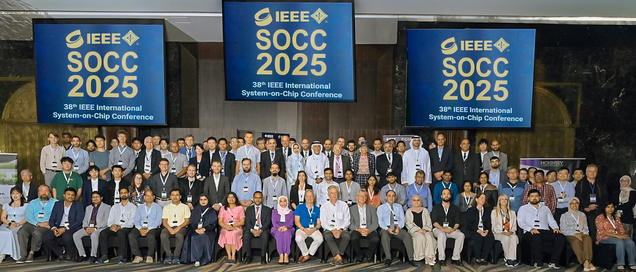 IEEE SOCC Gruppenfoto der Teilnehmer der 38. IEEE International System-on-Chip Conference 2025.